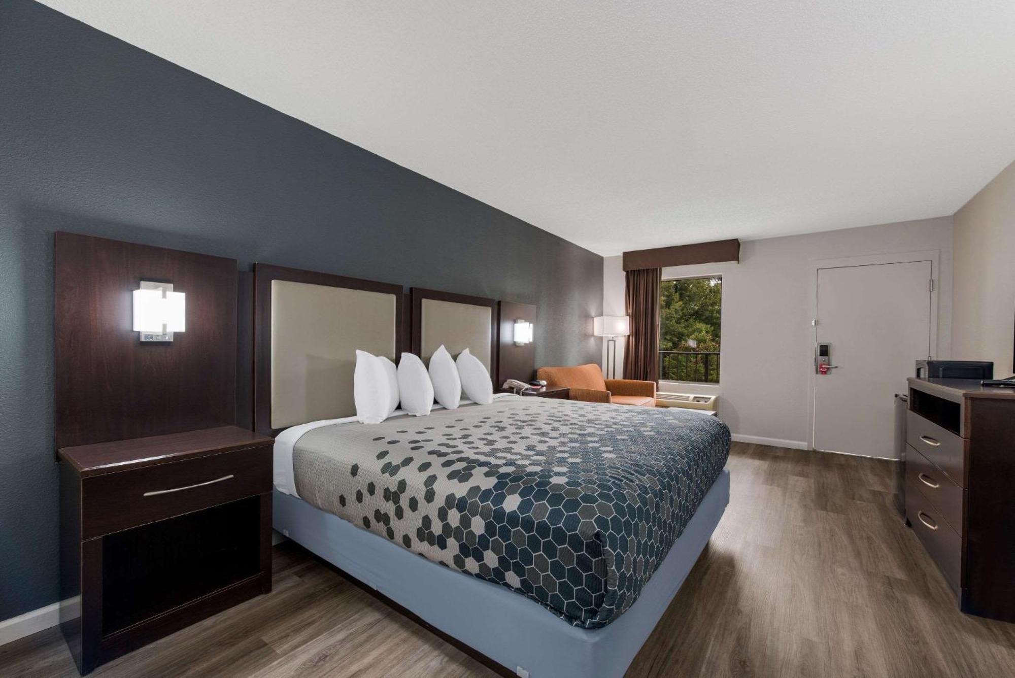 Econo Lodge Cheraw Market Street Zewnętrze zdjęcie