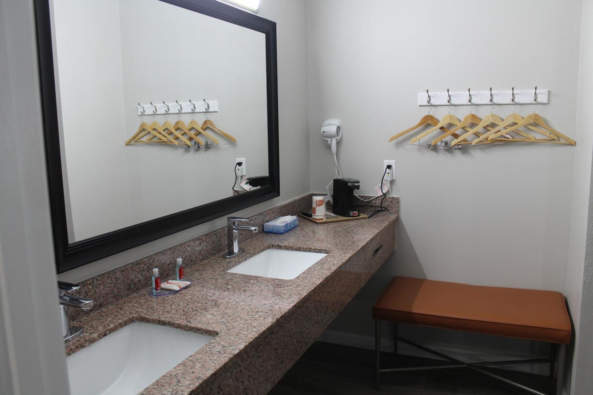 Econo Lodge Cheraw Market Street Zewnętrze zdjęcie